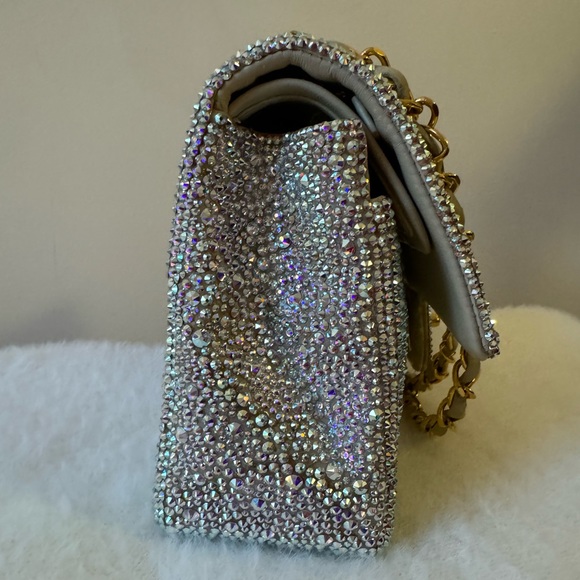 CUSTOM CRYSTAL CHANEL - Customization Service using Authentic Austrian Crystals - Picture 3 of 10